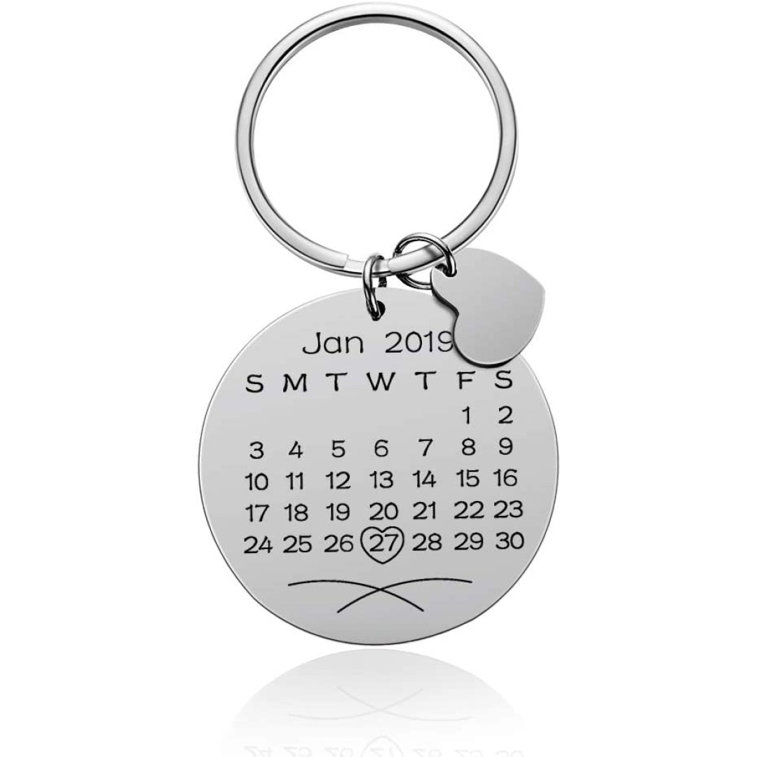 Customized Calendar Keychain Personalized Anniversary Couple Gift in Round Shape